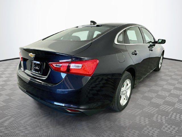 Used 2022 Chevrolet Malibu LS FWD image 10