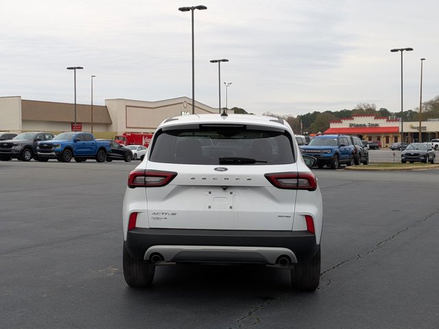 Certified 2023 Ford Escape Active w/ Tech Pack #2 image 3