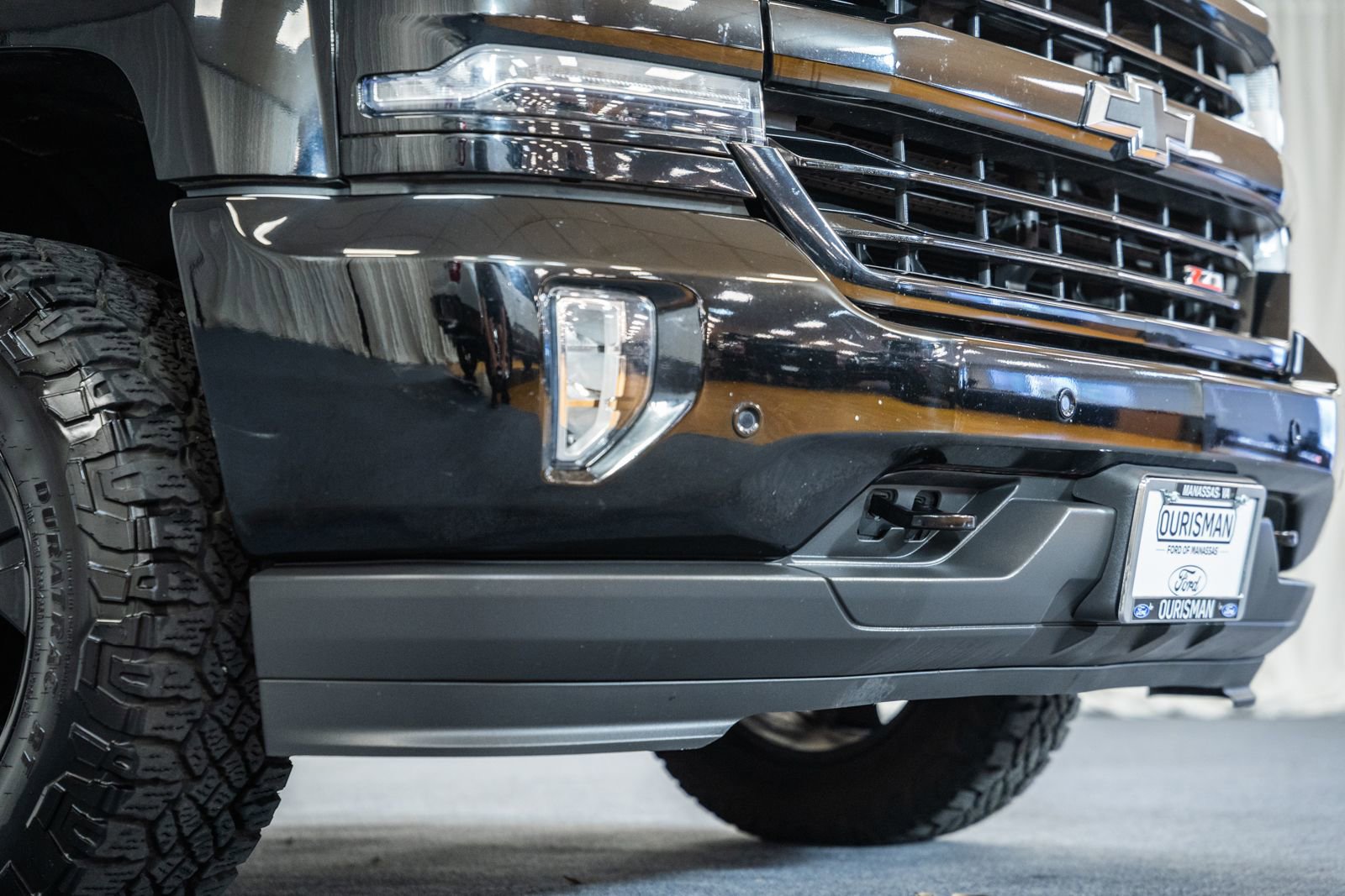 Used 2017 Chevrolet Silverado 1500 LTZ Z71 w/ LTZ Plus Package image 18