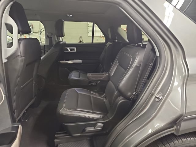 Certified 2023 Ford Explorer XLT w/ Equipment Group 202A RWD image 14