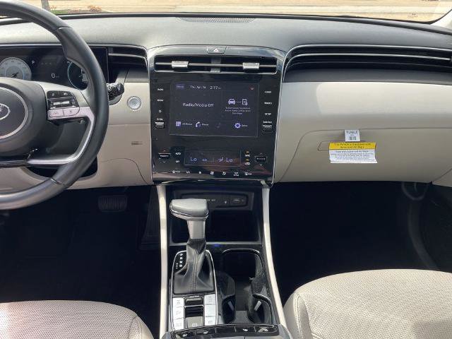 Used 2022 Hyundai Tucson SEL w/ Convenience + Premium Package AWD/4WD image 12