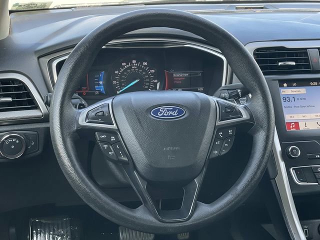 Certified 2019 Ford Fusion SE image 8