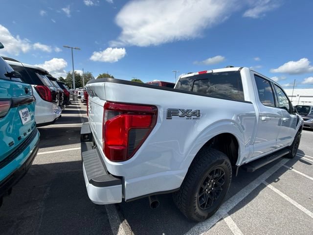 Certified 2025 Ford F150 XLT w/ Equipment Group 302A MID AWD/4WD image 21