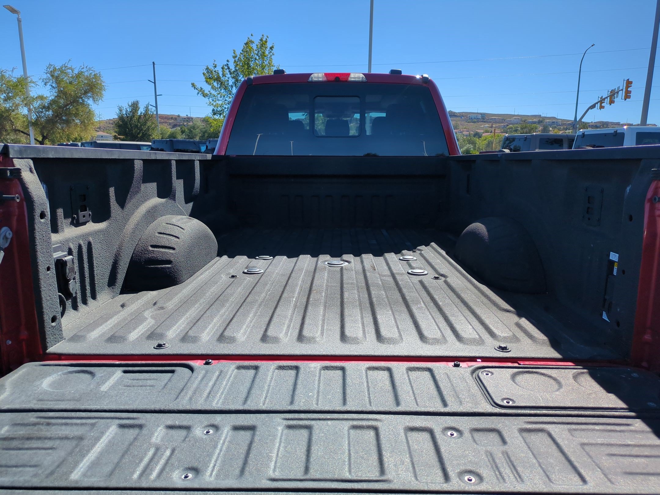 Certified 2024 Ford F450 Limited w/ FX4 Off-Road Package AWD/4WD image 32