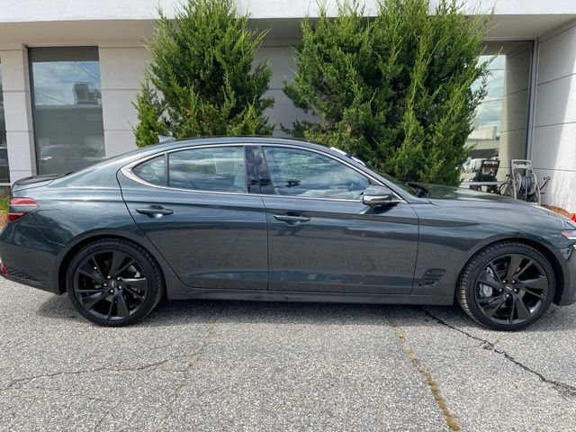 Used 2023 Genesis G70 3.3T w/ Sport Prestige Package AWD/4WD image 5