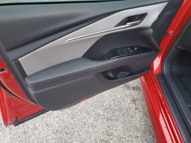 Used 2025 Toyota Camry XSE image 18