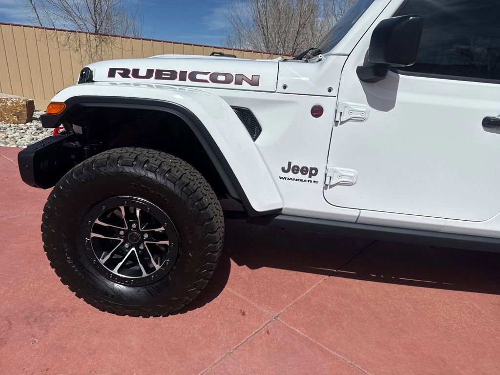 Used 2025 Jeep Wrangler Unlimited Rubicon image 4