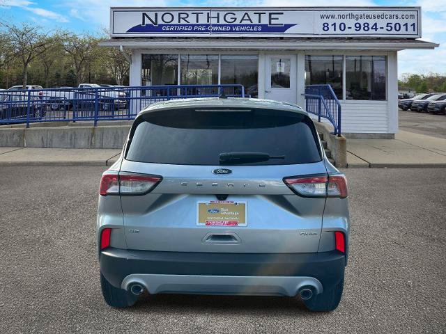 Certified 2022 Ford Escape SE w/ Convenience Package AWD/4WD image 3