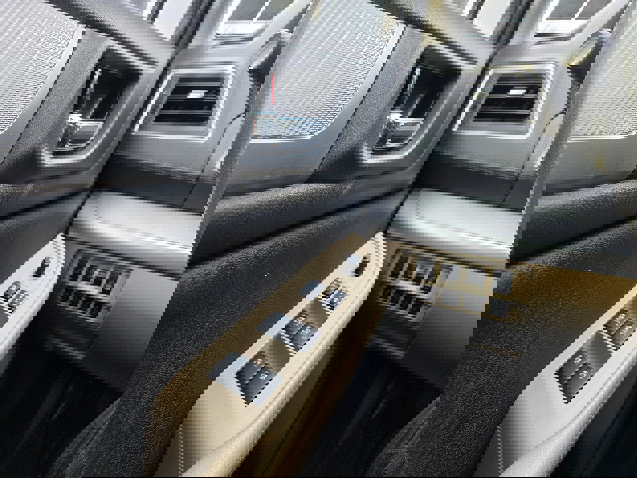 Used 2019 Subaru Outback 2.5i Premium w/ Popular Package #2 image 17