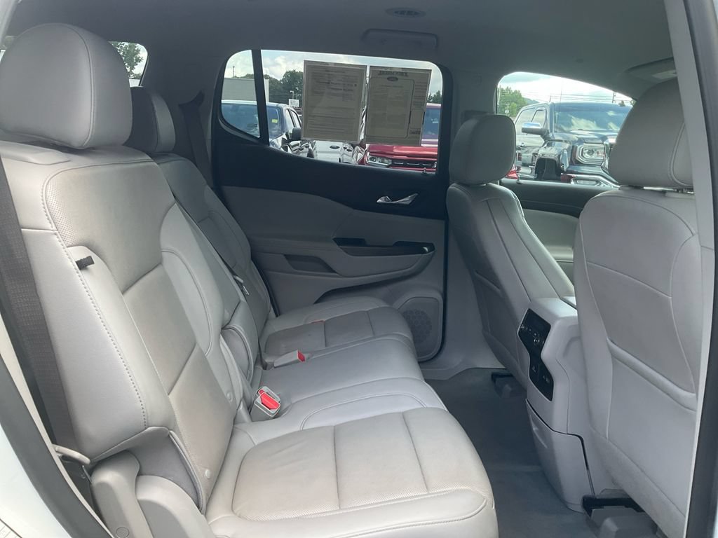 Used 2023 GMC Acadia SLT AWD/4WD image 13
