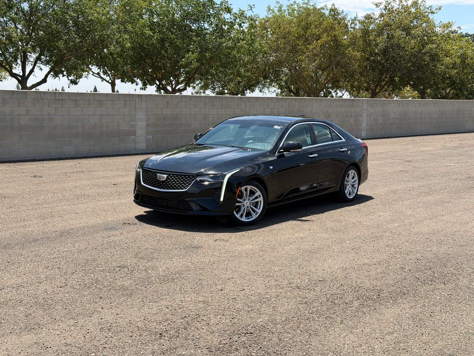 Used 2020 Cadillac CT4 Luxury w/ Bose Premium Audio Package RWD image 9
