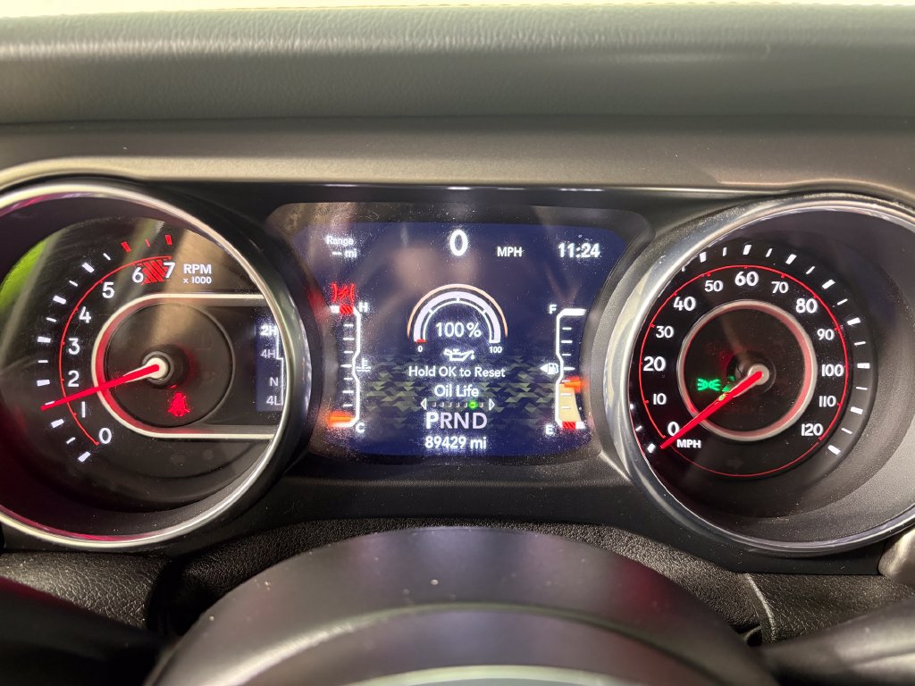Used 2019 Jeep Wrangler Unlimited Rubicon AWD/4WD image 14