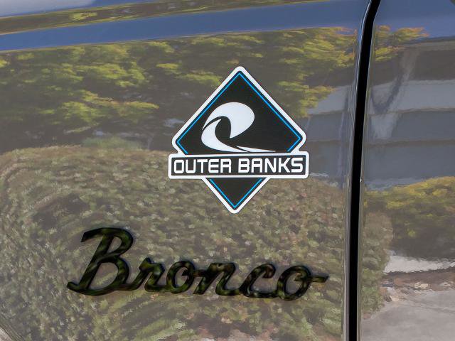 Certified 2025 Ford Bronco Outer Banks AWD/4WD image 10
