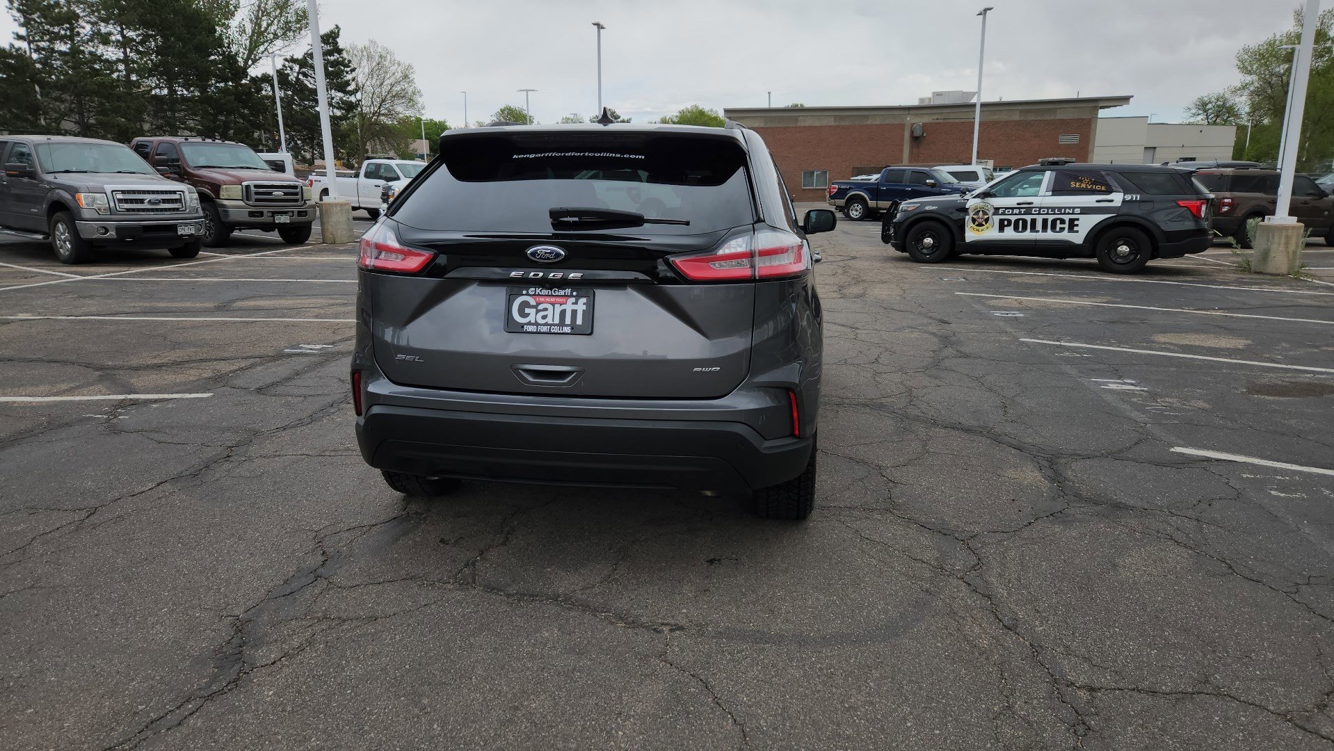 Certified 2022 Ford Edge SEL w/ Sport Appearance Package AWD/4WD image 13