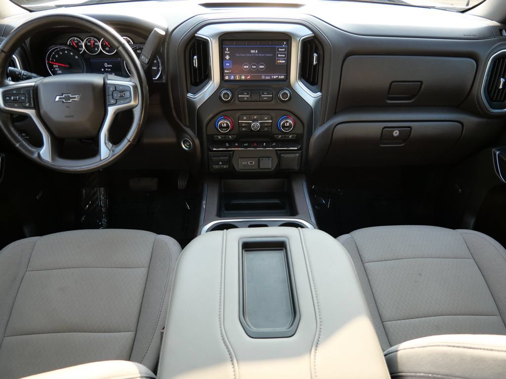 Used 2020 Chevrolet Silverado 1500 RST AWD/4WD image 16