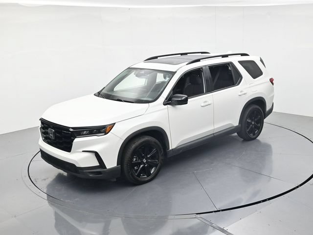 Used 2025 Honda Pilot Black Edition image 46