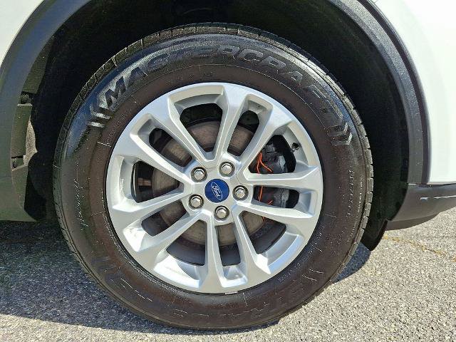 Certified 2022 Ford Escape SE AWD/4WD image 8