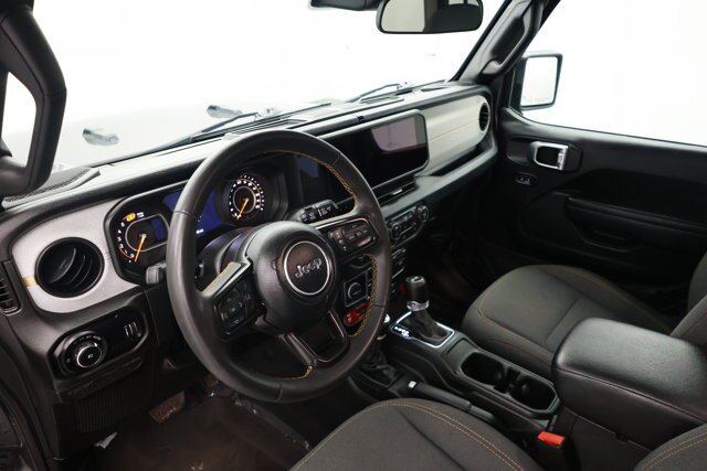Used 2024 Jeep Wrangler Unlimited Sport AWD/4WD image 23