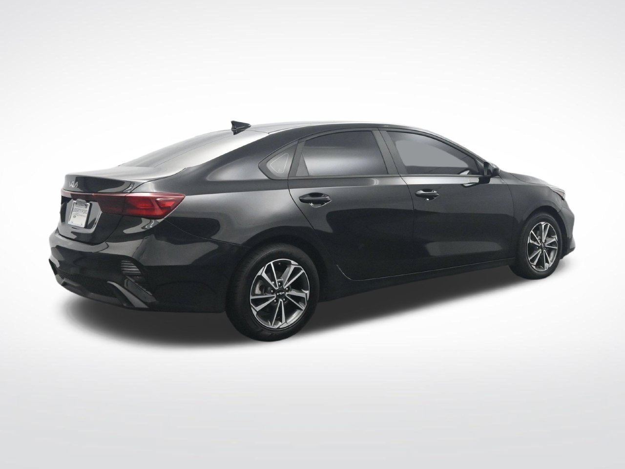 Used 2023 Kia Forte LXS FWD image 6