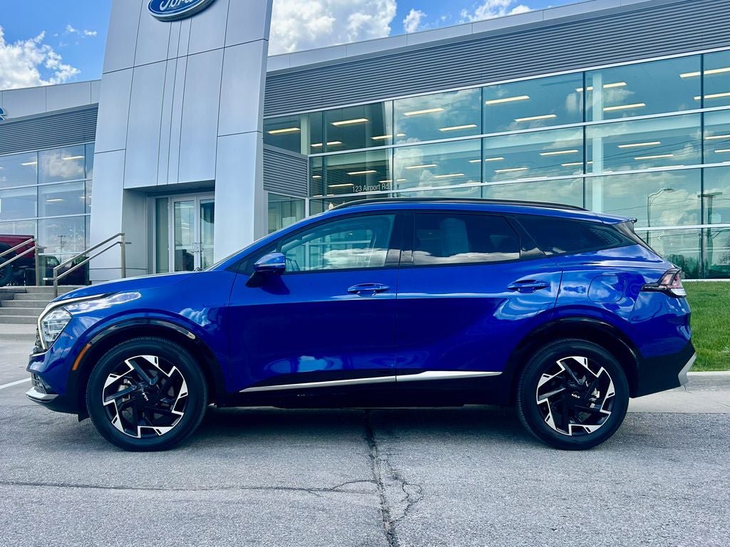 Used 2023 Kia Sportage SX AWD/4WD image 3
