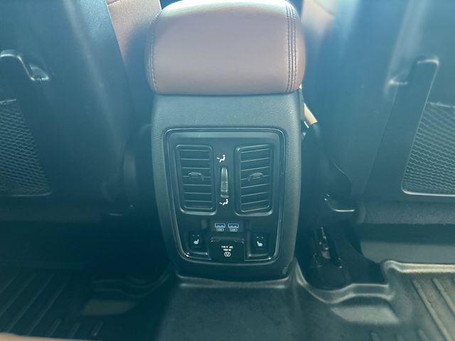 Used 2021 Jeep Grand Cherokee Overland w/ Trailer Tow Group IV RWD image 25