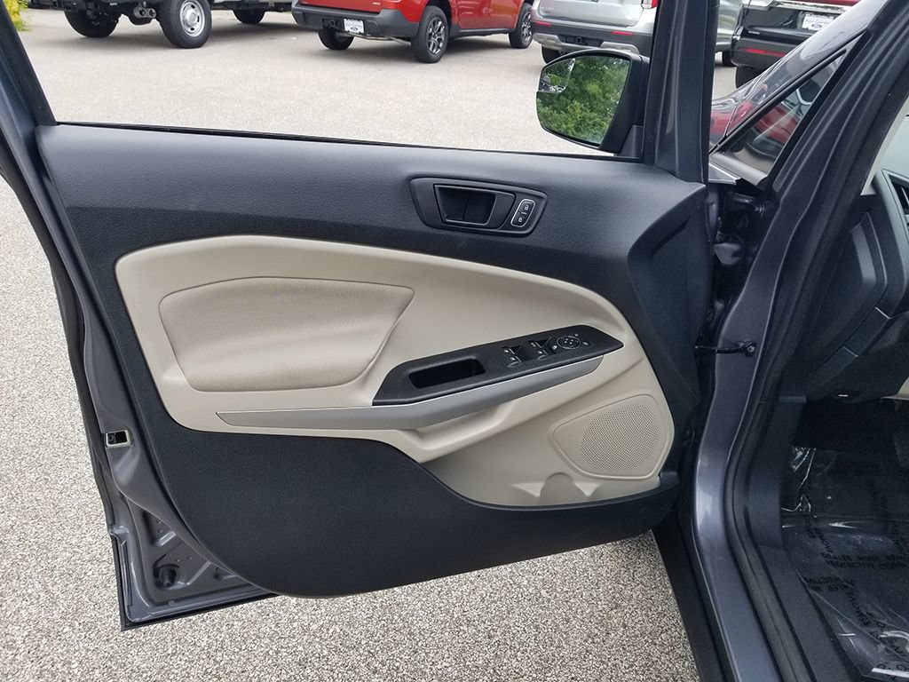 Certified 2022 Ford EcoSport S AWD/4WD image 10