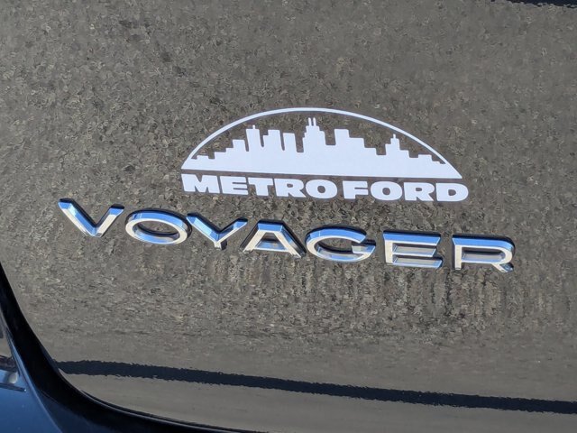 Used 2023 Chrysler Voyager LX FWD image 30