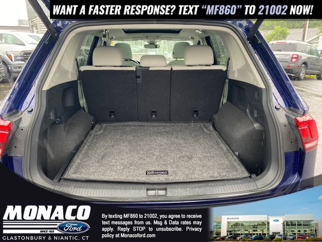Used 2024 Volkswagen Tiguan SE w/ Panoramic Sunroof Package AWD/4WD image 11