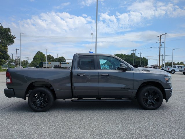 Used 2022 RAM 1500 Big Horn w/ Night Edition AWD/4WD image 3