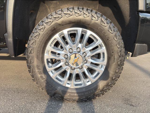 Used 2023 Chevrolet Silverado 2500 High Country w/ Safety Package II AWD/4WD image 6