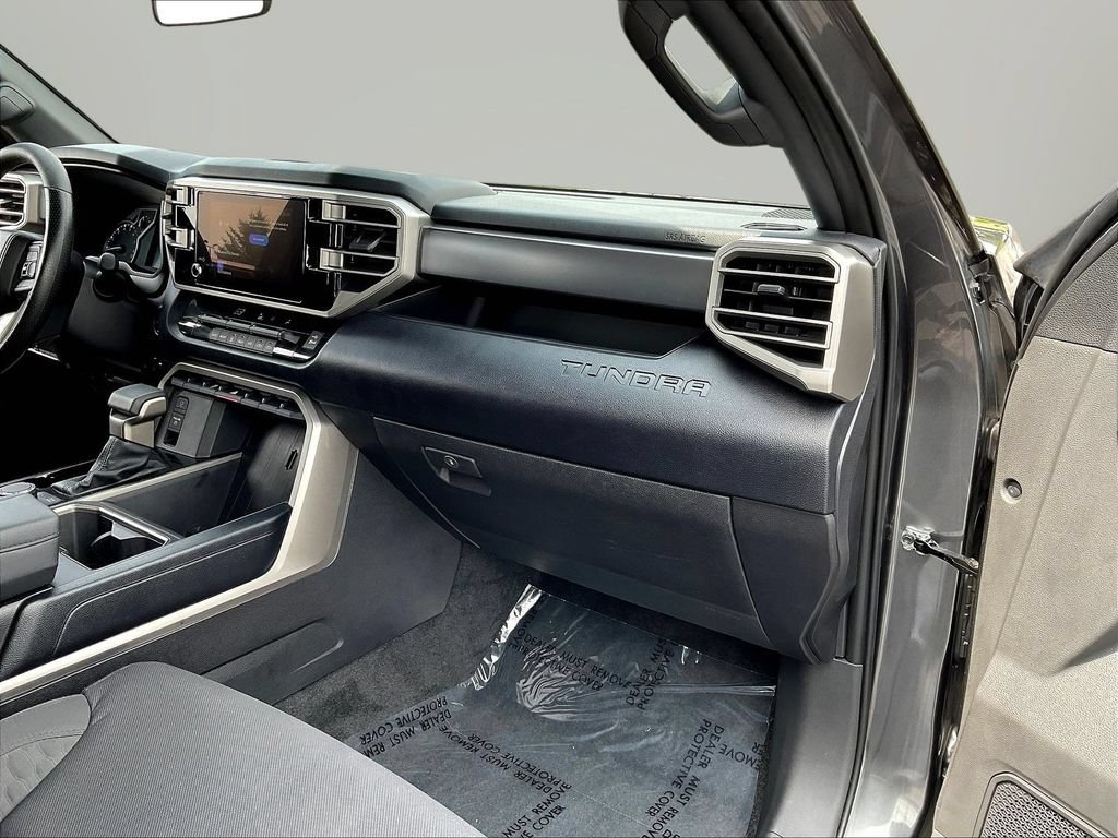 Used 2025 Toyota Tundra SR5 AWD/4WD image 27