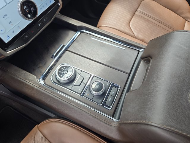 Certified 2023 Ford Expedition Max King Ranch image 17