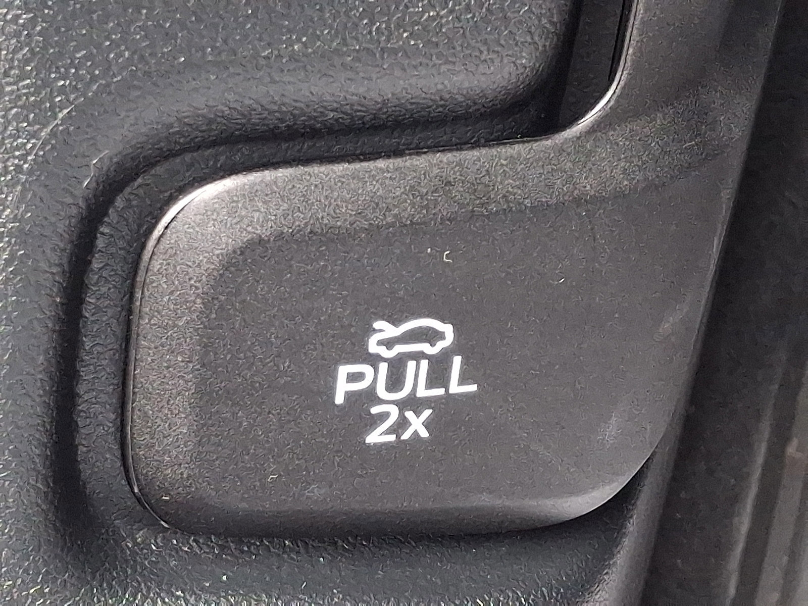 Certified 2022 Ford Escape SE image 25