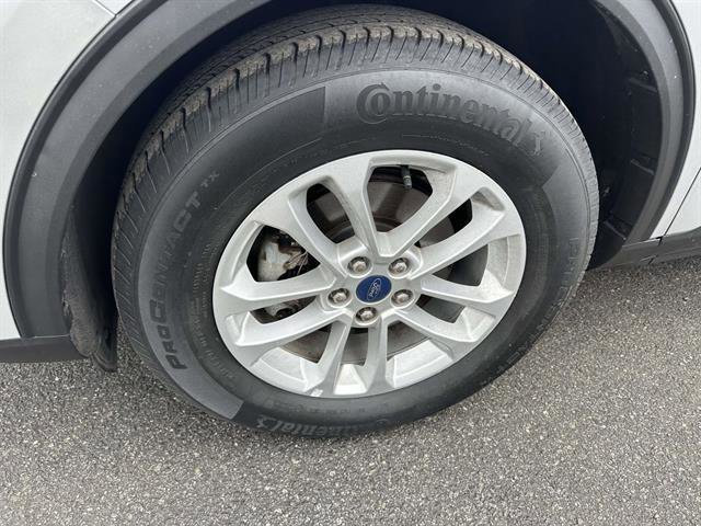 Certified 2020 Ford Escape SE image 7