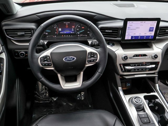 Certified 2023 Ford Explorer XLT w/ Equipment Group 202A AWD/4WD image 19