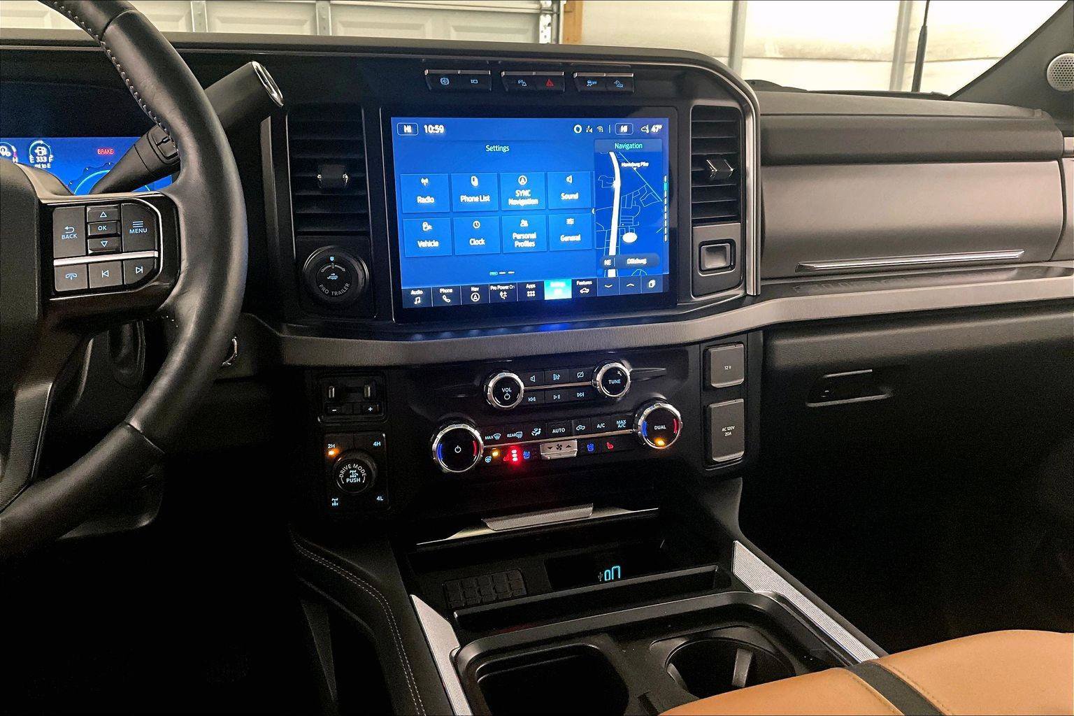 Certified 2024 Ford F350 Platinum w/ Tremor Off-Road Package image 6