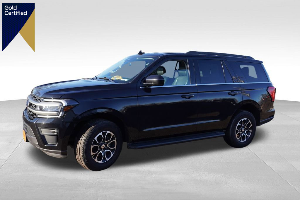 Certified 2024 Ford Expedition XLT image 1