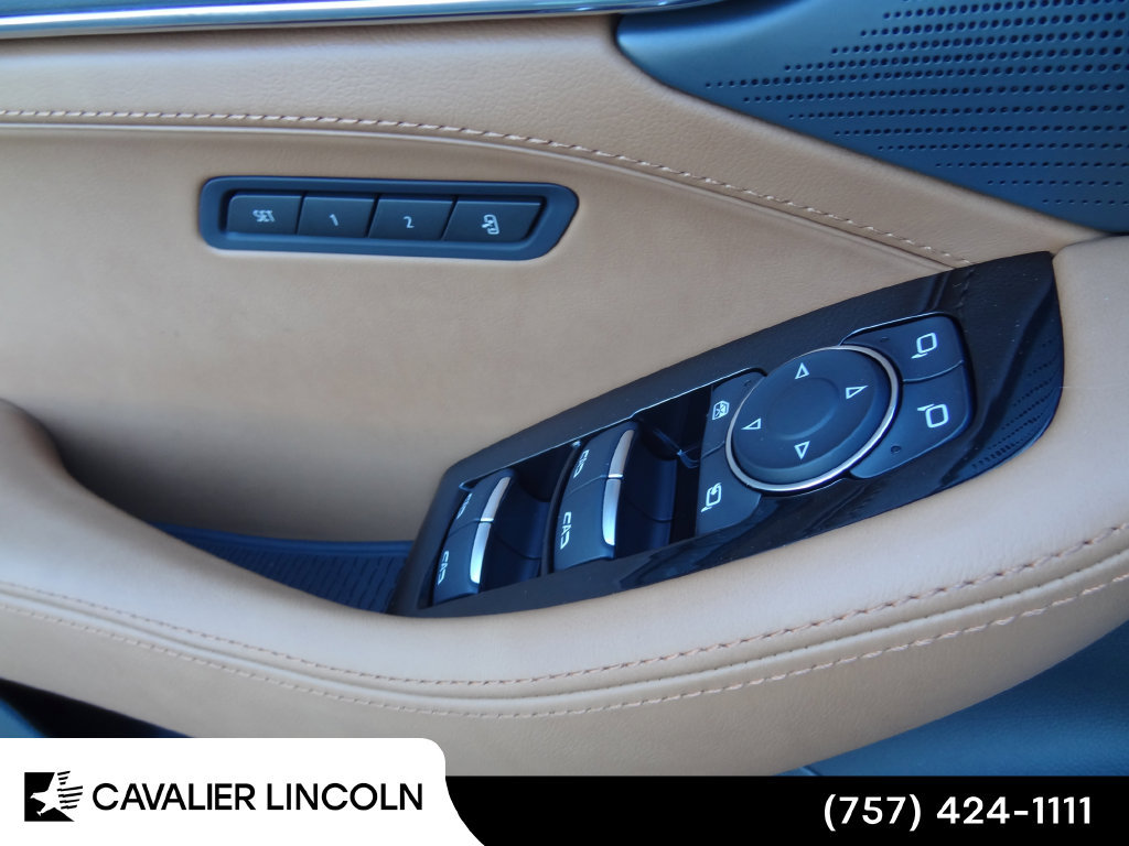 Used 2026 Cadillac CT5 Sport w/ Platinum Package RWD image 18