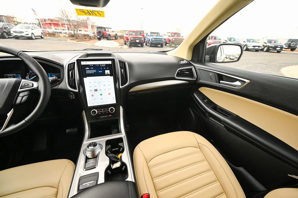 Certified 2024 Ford Edge SEL w/ Convenience Package image 38
