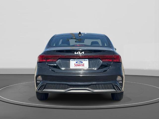 Used 2023 Kia Forte LXS image 3