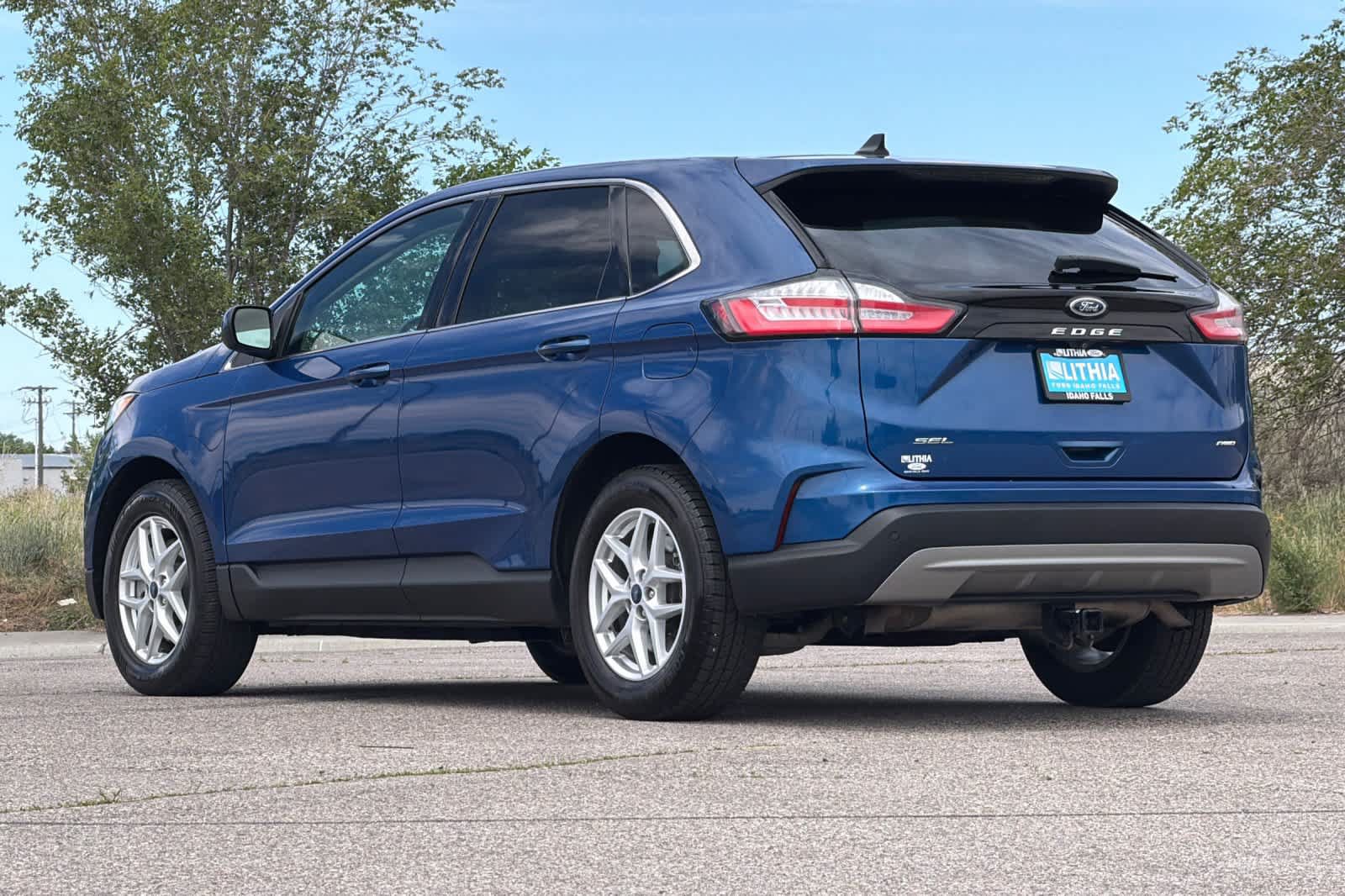 Certified 2021 Ford Edge SEL AWD/4WD image 6