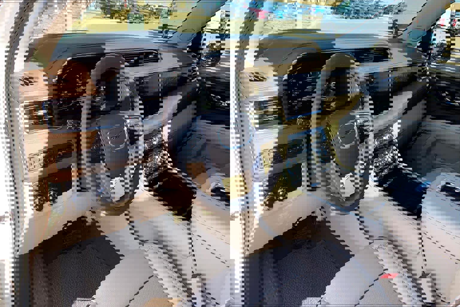 Used 2023 GMC Yukon Denali image 17