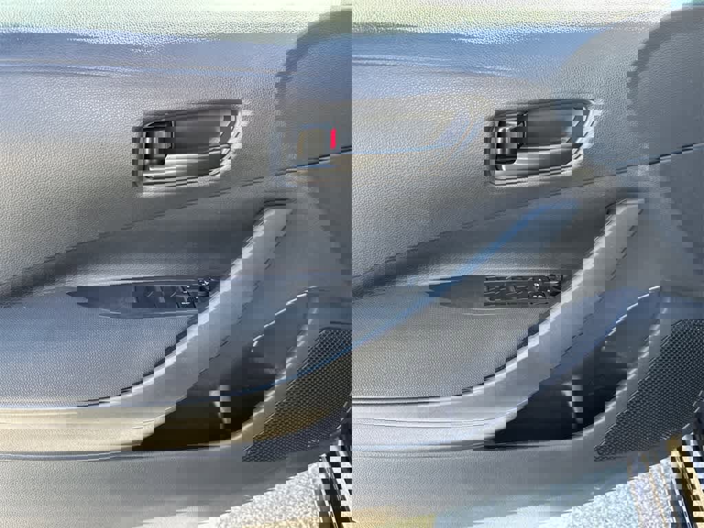 Used 2024 Toyota Corolla LE image 11