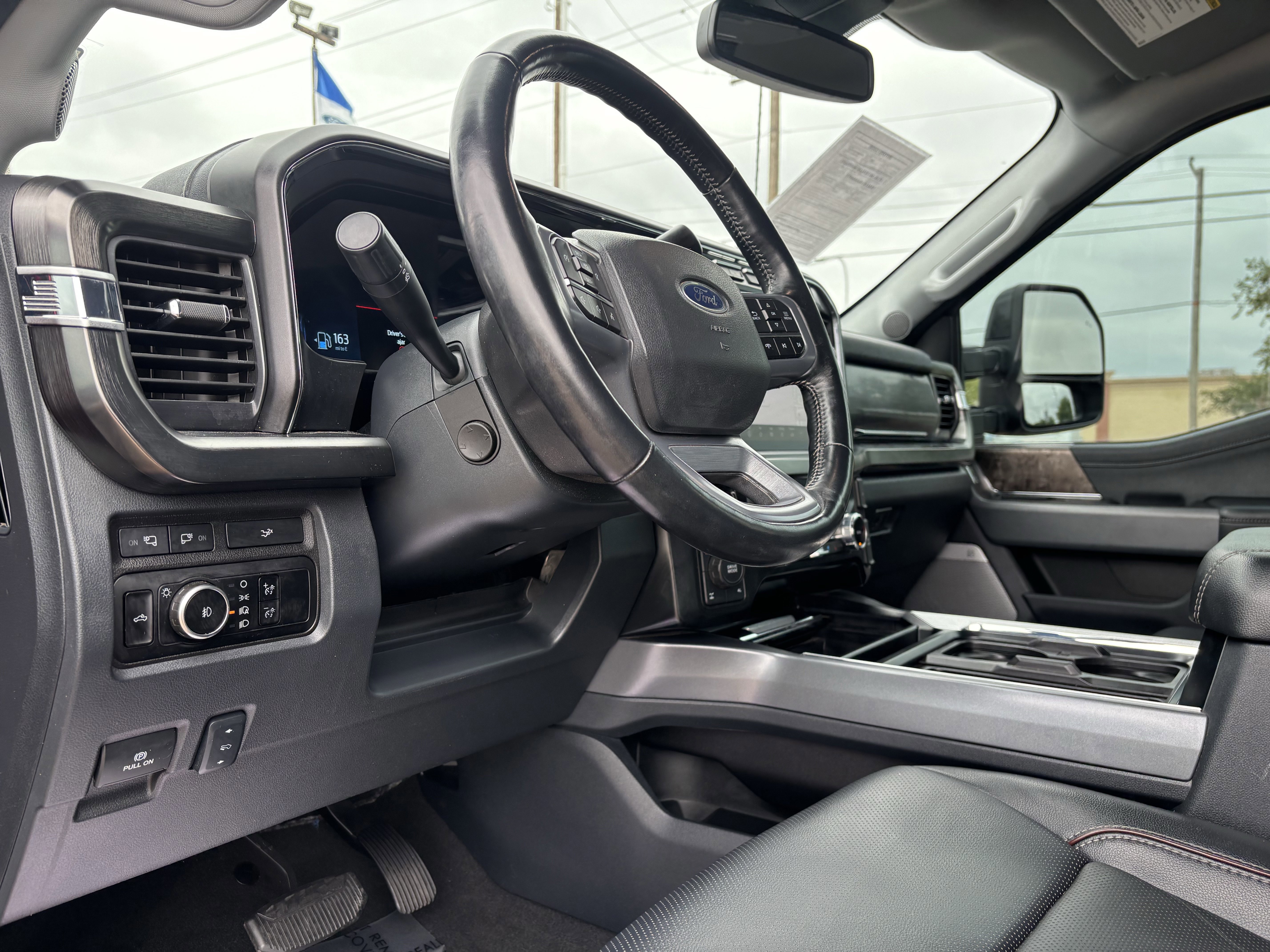 Certified 2023 Ford F250 Lariat w/ Sport Appearance Package AWD/4WD image 13