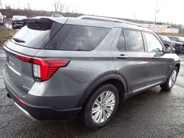 Certified 2025 Ford Explorer Platinum w/ LUX Leather Package AWD/4WD image 10