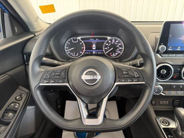 Used 2025 Nissan Sentra SV FWD image 13
