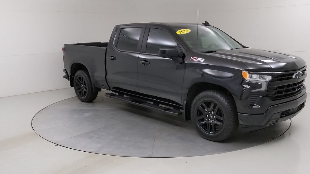 Used 2024 Chevrolet Silverado 1500 RST w/ Z71 Off-Road Package AWD/4WD image 10