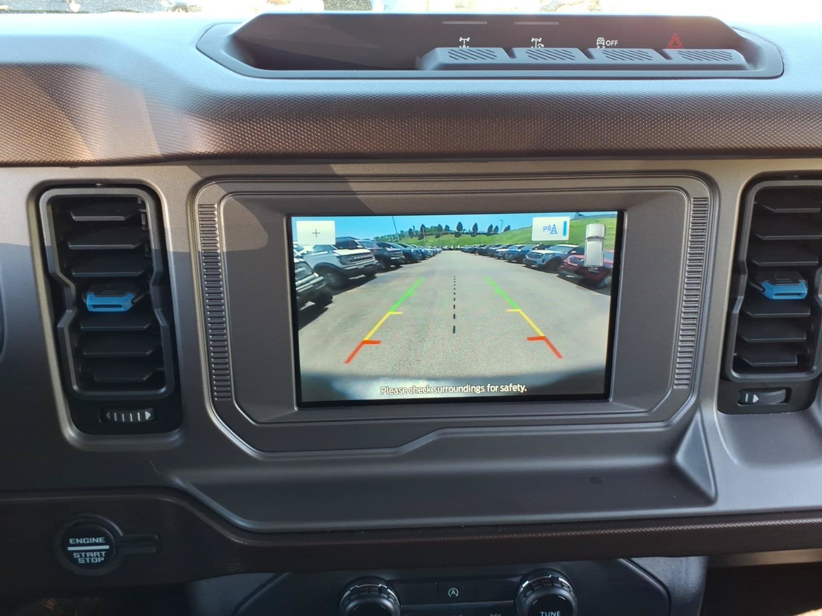 Certified 2022 Ford Bronco Outer Banks AWD/4WD image 16