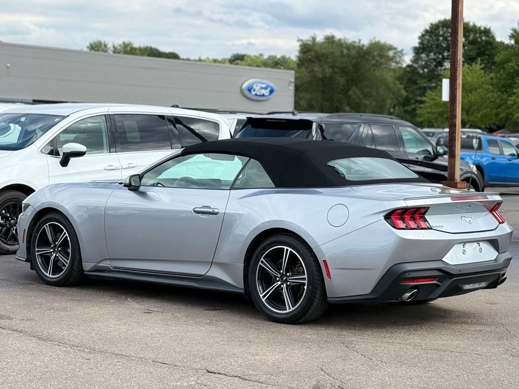 Certified 2025 Ford Mustang Premium RWD image 37