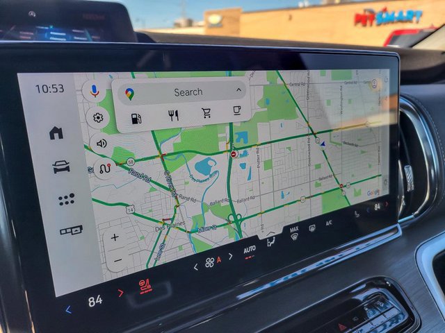 Certified 2025 Ford Expedition Platinum w/ Driver's Package image 21